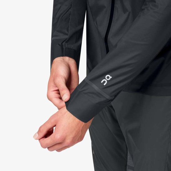 Picture of On m jakna WEATHER JACKET black/shadow