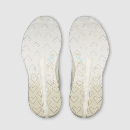 On ž copati 3WG10203586 CLOUDHORIZON 2 WATERPROOF ghost ivory
