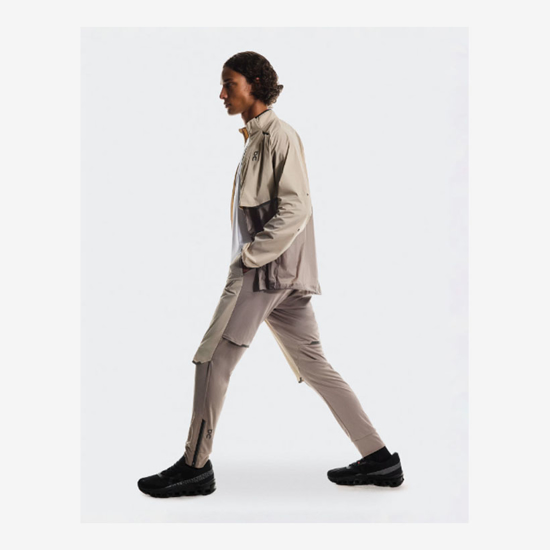 On m hlače 1ME10273153 WEATHER PANTS desert cinder