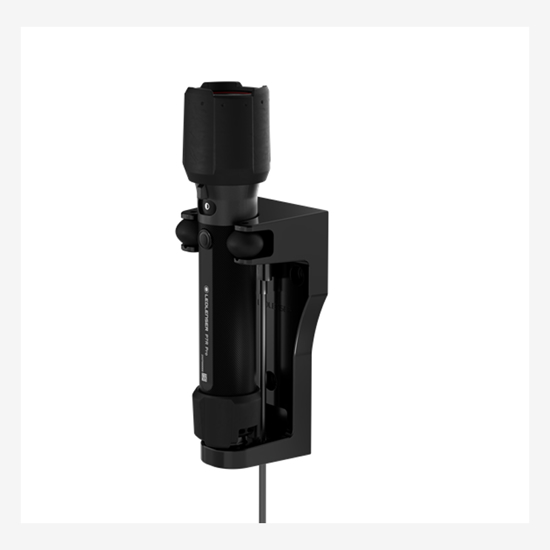 LED LENSER svetilka 503103 P7R PRO black