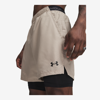 UNDER ARMOUR m hlače 6013950-203 VANISH WOVEN 2.0 2in1 SHORTS timberwolf taupe black